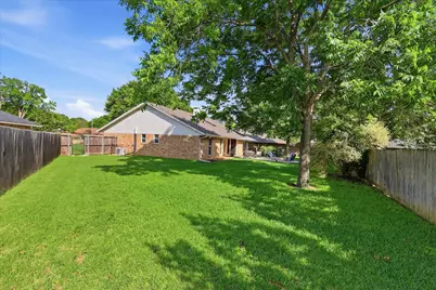 1003 Almond Court, Mansfield, TX 76063 - Photo 33