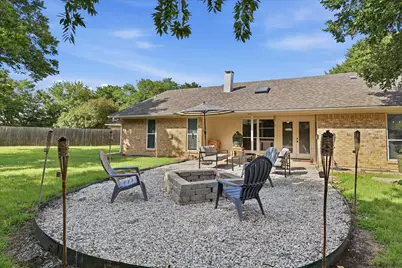 1003 Almond Court, Mansfield, TX 76063 - Photo 3