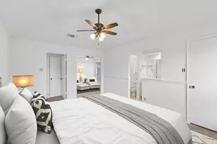 502 Parsley Ln, Euless, TX 76039 - Photo 11
