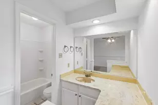 502 Parsley Ln, Euless, TX 76039 - Photo 13