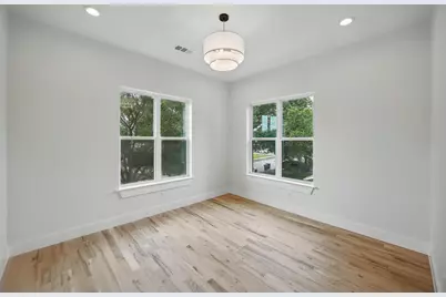 1224 S Pine Street, Grapevine, TX 76051 - Photo 25