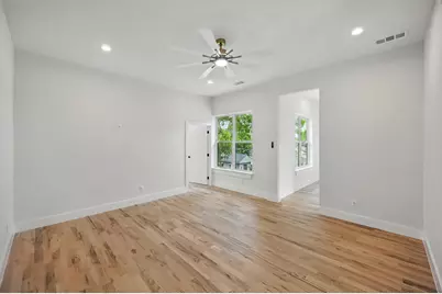 1224 S Pine Street, Grapevine, TX 76051 - Photo 23