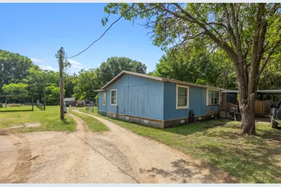 107 Syble Jean Drive #B, Burleson, TX 76028 - Photo 3