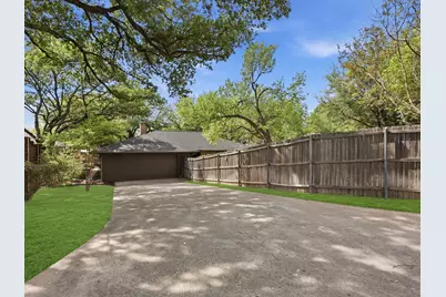 8630 Mediterranean Drive, Dallas, TX 75238 - Photo 39