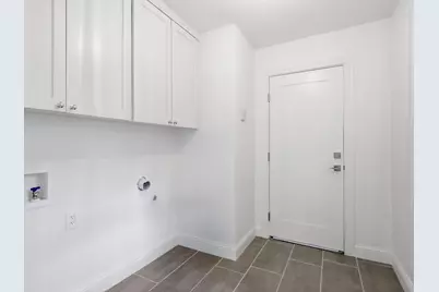 8630 Mediterranean Drive, Dallas, TX 75238 - Photo 33
