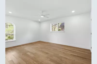 8630 Mediterranean Drive, Dallas, TX 75238 - Photo 29