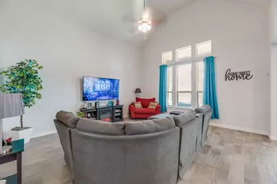 7807 Links Drive, Arlington, TX 76001 - Photo 5