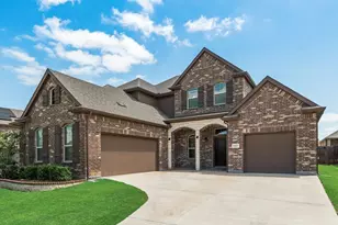 7807 Links Dr, Arlington, TX 76001 - Photo 1