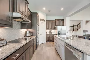 7807 Links Dr, Arlington, TX 76001 - Photo 13