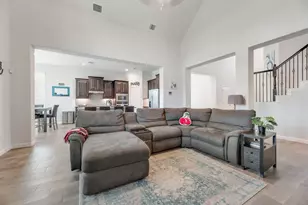 7807 Links Dr, Arlington, TX 76001 - Photo 7