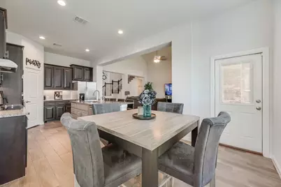 7807 Links Drive, Arlington, TX 76001 - Photo 9