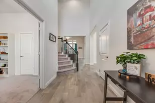 7807 Links Dr, Arlington, TX 76001 - Photo 3