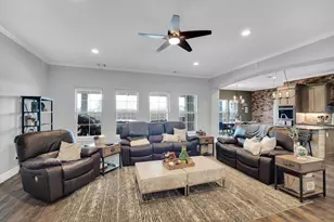 8611 Mattie Ln, Waxahachie, TX 75167 - Photo 7