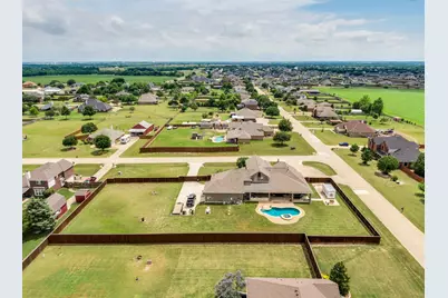 8611 Mattie Lane, Waxahachie, TX 75167 - Photo 33
