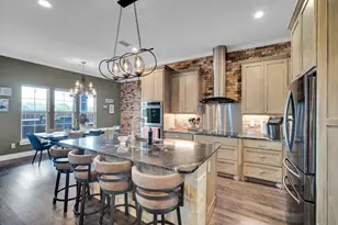 8611 Mattie Ln, Waxahachie, TX 75167 - Photo 9