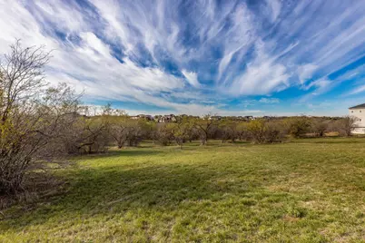 1219 Preserve Boulevard, Grand Prairie, TX 75104 - Photo 3
