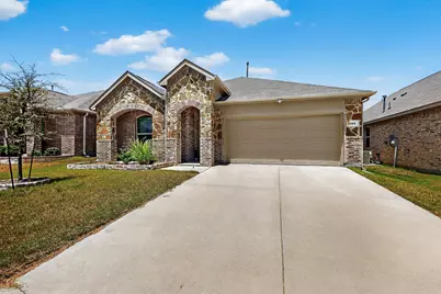 444 Ranchito Pass, Fort Worth, TX 76052 - Photo 1