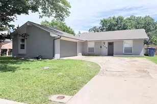 706 Jamestown Dr, Garland, TX 75043 - Photo 1