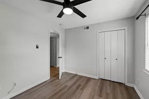 1421 S 12th St, Waco, TX 76706 - Photo 11