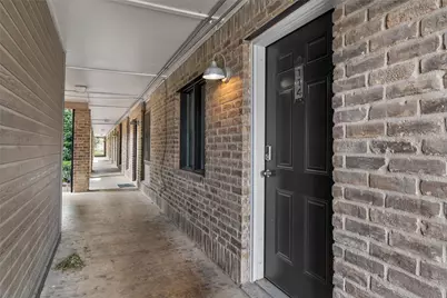 1421 S 12th Street #114, Waco, TX 76706 - Photo 3