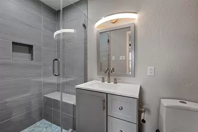 1421 S 12th Street #114, Waco, TX 76706 - Photo 11