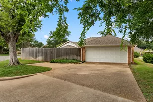 3400 Hearthwood Cir, Waco, TX 76708 - Photo 35