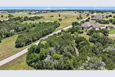 6202 Valderrama Drive, Cleburne, TX 76033 - Photo 11
