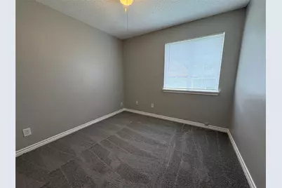 616 N 7th Street, Midlothian, TX 76065 - Photo 9