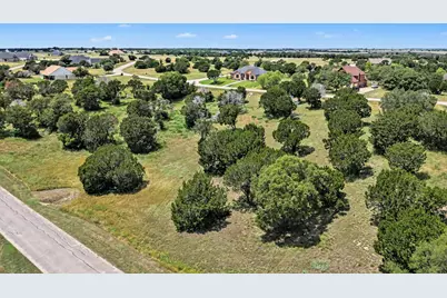 7304 S Aberdeen Drive, Cleburne, TX 76033 - Photo 5