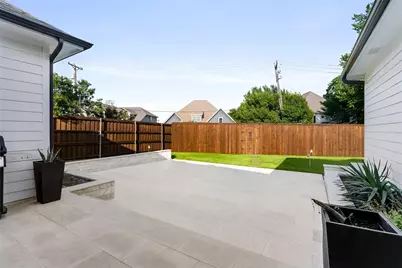 520 Dooley Court, Grapevine, TX 76051 - Photo 35