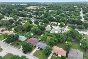 1008 Zelda Dr, Hurst, TX 76053 - Photo 37