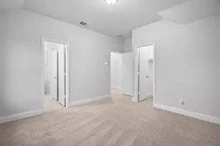 2001 Olivereta Dr, Little Elm, TX 75068 - Photo 27