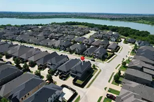 2001 Olivereta Dr, Little Elm, TX 75068 - Photo 3
