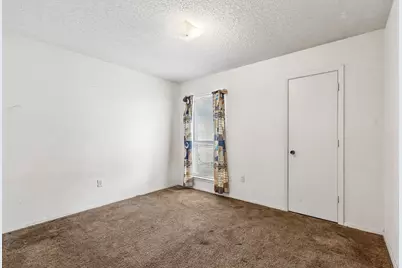 122 Cimarron Lane, Arlington, TX 76014 - Photo 17