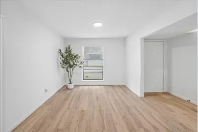 7101 Hardwood Trail, Dallas, TX 75249 - Photo 7