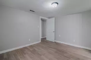 627 E Pacific St, Sherman, TX 75090 - Photo 21