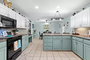 1230 San Salvador Dr, Longview, TX 75602 - Photo 9