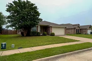 2201 Southridge Ln, Sherman, TX 75092 - Photo 3