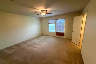 2201 Southridge Ln, Sherman, TX 75092 - Photo 9