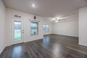 1010 Branding Iron Ln, Princeton, TX 75407 - Photo 11
