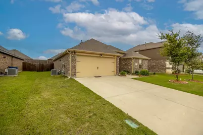 1010 Branding Iron Lane, Princeton, TX 75407 - Photo 1