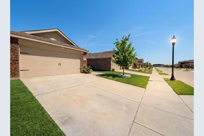 14033 Earlham Street, Pilot Point, TX 76258 - Photo 21