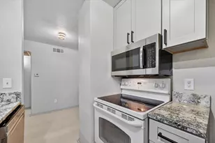 1810 N Garrett Ave, Dallas, TX 75206 - Photo 5