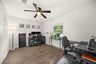 1407 Donley Dr, Euless, TX 76039 - Photo 17