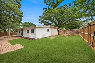 1407 Donley Dr, Euless, TX 76039 - Photo 29