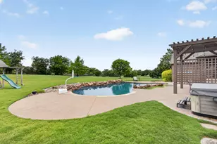 1224 Rollie Michael Ln, Fort Worth, TX 76179 - Photo 39