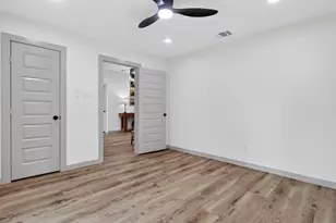 1512 Northcrest Ct, Fort Worth, TX 76107 - Photo 29