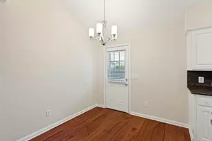 7305 S Meadow Dr E, Fort Worth, TX 76133 - Photo 11