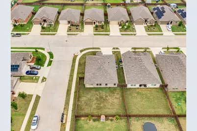 1219 Fairbanks Drive, Ennis, TX 75119 - Photo 19