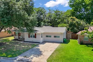 2125 Elton Rd, Haltom City, TX 76117 - Photo 11